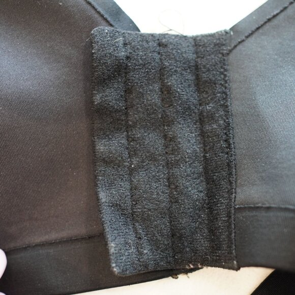 Catherines Intimates Black Bra 44D Wireless Full Coverage - Picture 5 of 5